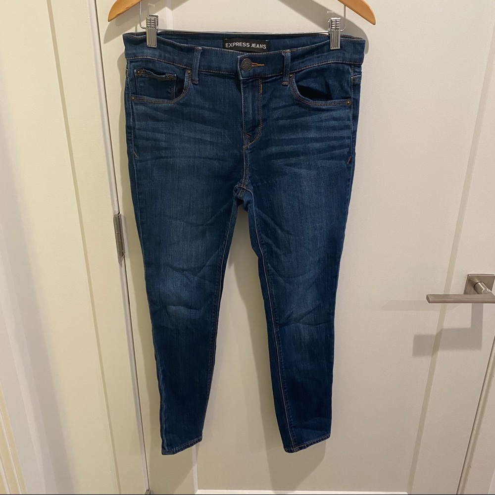 Express Mid Rise Legging